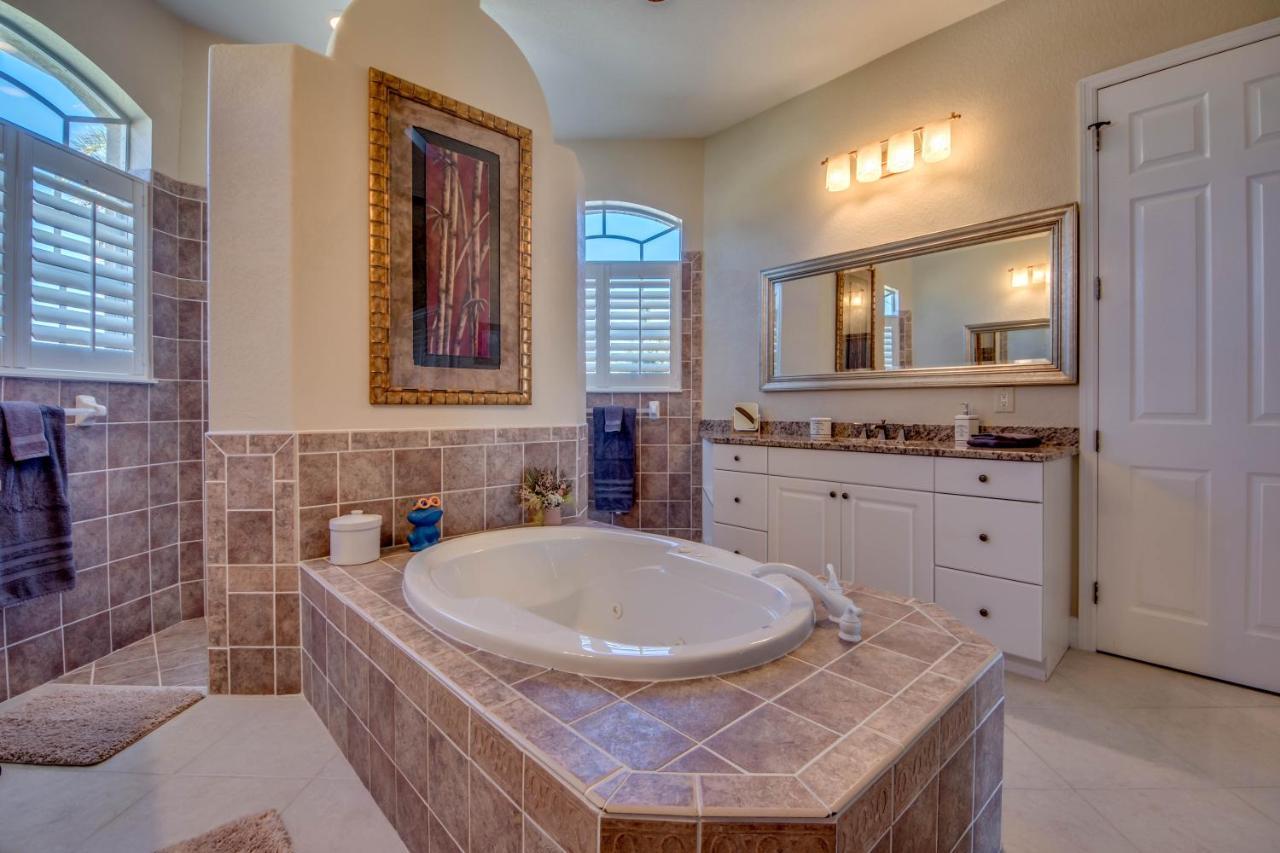Villa-Haze, Lots Of Privacy, Solar & Electric Heated Pool And Spa Cape Coral Exteriör bild