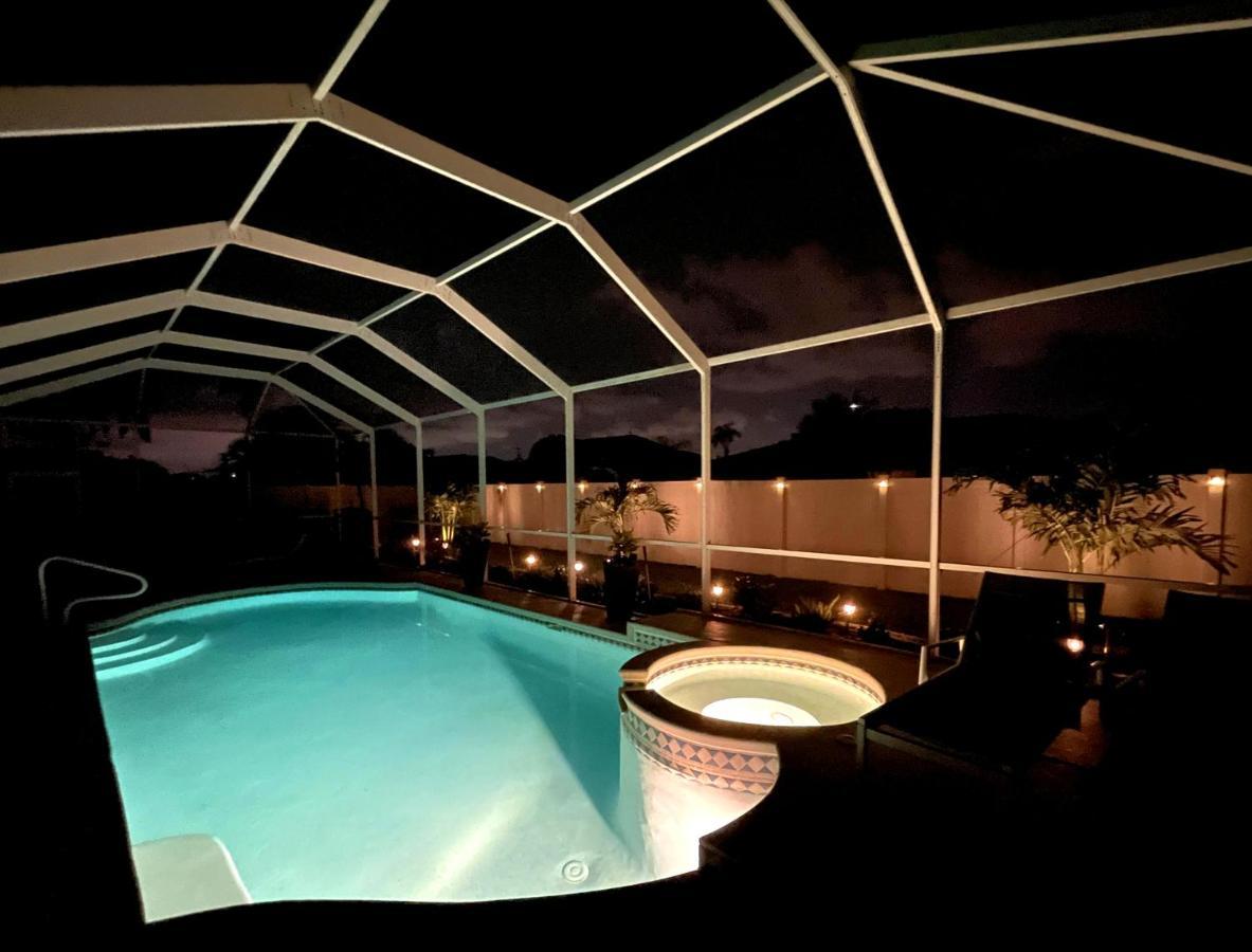 Villa-Haze, Lots Of Privacy, Solar & Electric Heated Pool And Spa Cape Coral Exteriör bild