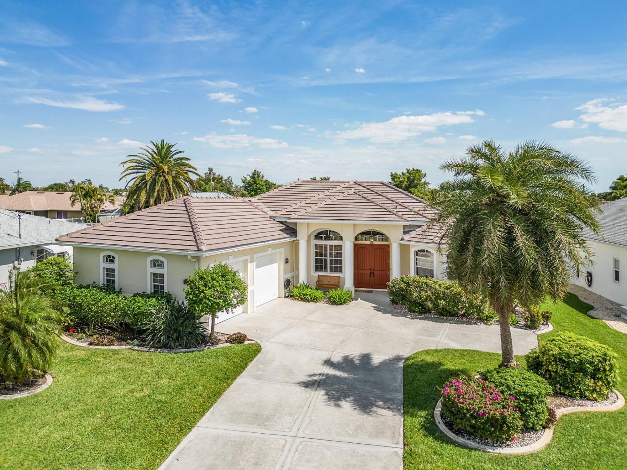 Villa-Haze, Lots Of Privacy, Solar & Electric Heated Pool And Spa Cape Coral Exteriör bild