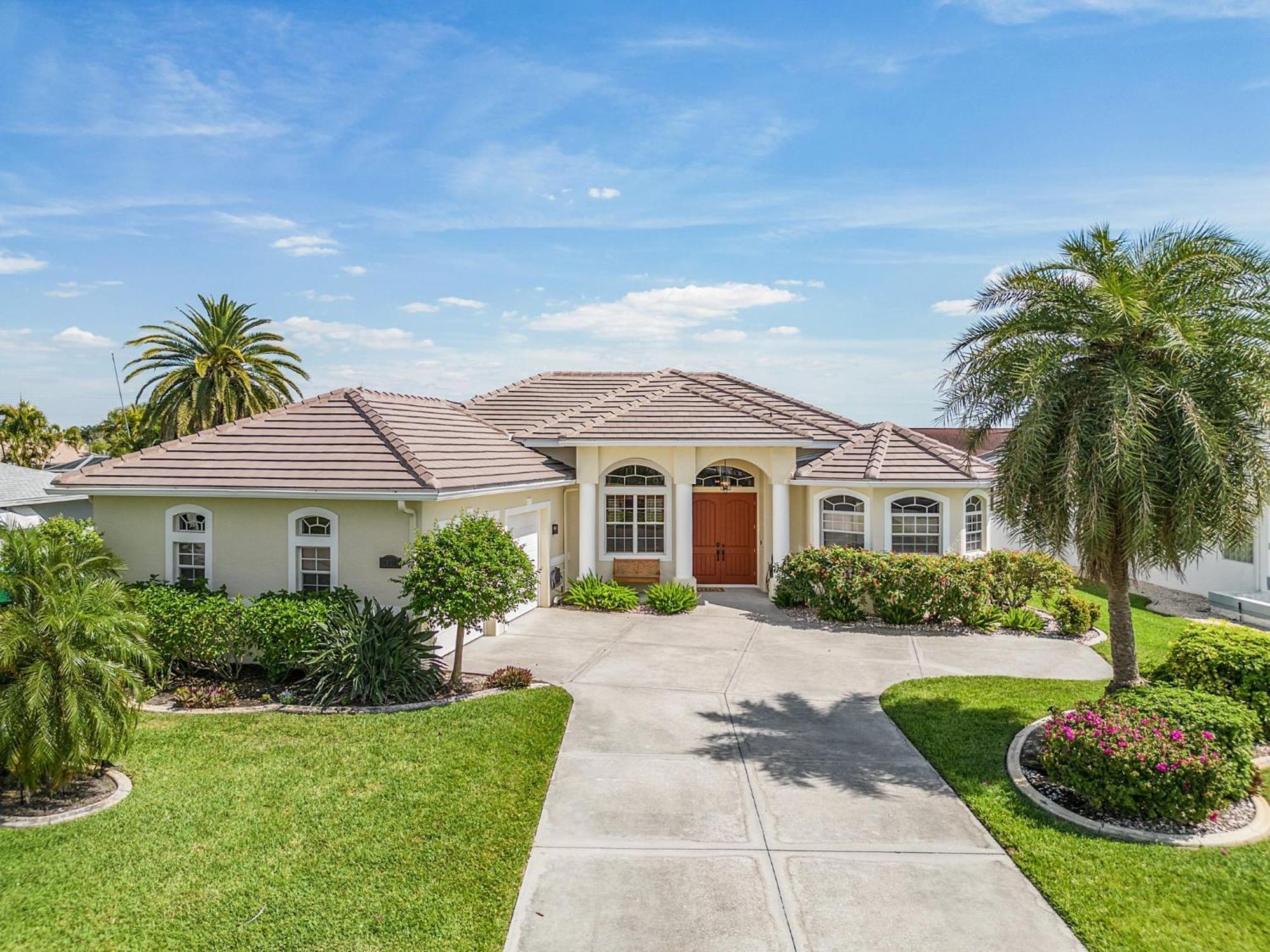 Villa-Haze, Lots Of Privacy, Solar & Electric Heated Pool And Spa Cape Coral Exteriör bild